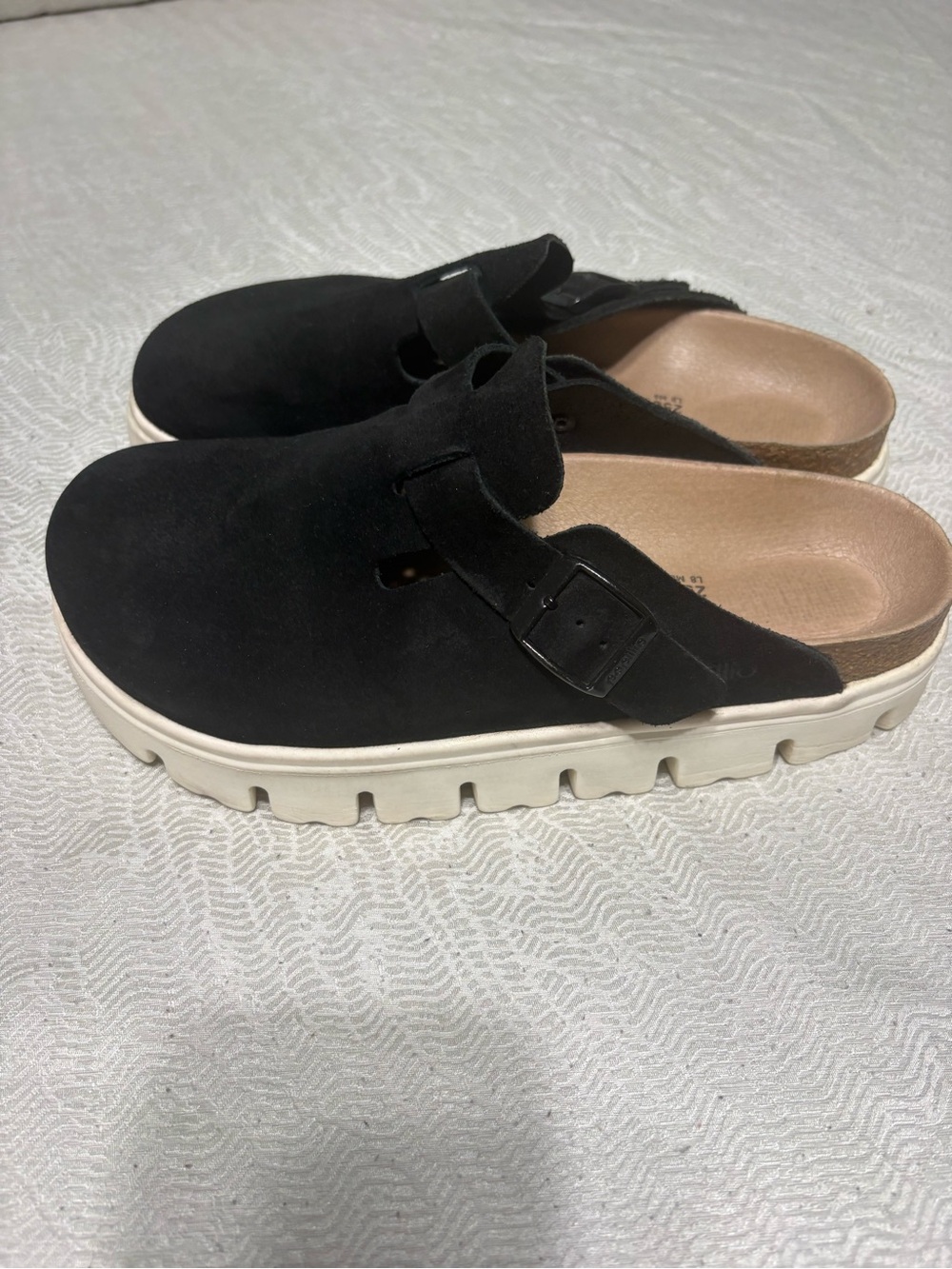 Papillon Made in Portugal Size 39 US size 9 Slip On - Picture 5 of 10